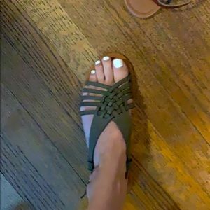 Indigo Rd flat sandals 10M